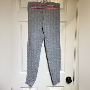 Cable knit leggings from fashion nova.  Size small, gray